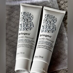 NEW Briogeo Scalp Revival Duo Exfoliating Shampoo and Treatment Mask